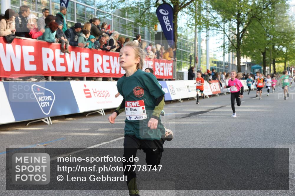25.04.2025 - Das Zehntel Lena Gebhardt http://msf.ph/oto/7778747 26.04.2025 08:50:48 Ziel 1283, 1458, 1473, 1476, 1884, 2098, 2103, 2156, 2166, 2321, 2325, 2349, 2397, 2492, 2517, 2643, 2711, 2731, 2800, 2840, 2849, 2852, 2855, 2903, 2920, 2935, 3210, 3214, 3445, 3520, 3527, 3528, 3774, 3812, 3849, 3872 meine-sportfotos.de