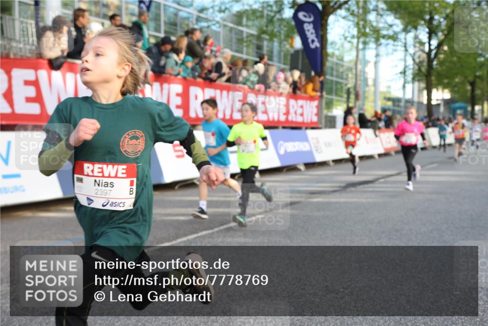 25.04.2025 - Das Zehntel Lena Gebhardt http://msf.ph/oto/7778769 26.04.2025 08:50:49 Ziel 1283, 1458, 1473, 1476, 1884, 2098, 2103, 2156, 2166, 2321, 2325, 2349, 2397, 2492, 2517, 2643, 2711, 2731, 2800, 2840, 2849, 2852, 2855, 2903, 2920, 2935, 3210, 3214, 3445, 3520, 3528, 3774, 3812, 3849, 3872 meine-sportfotos.de