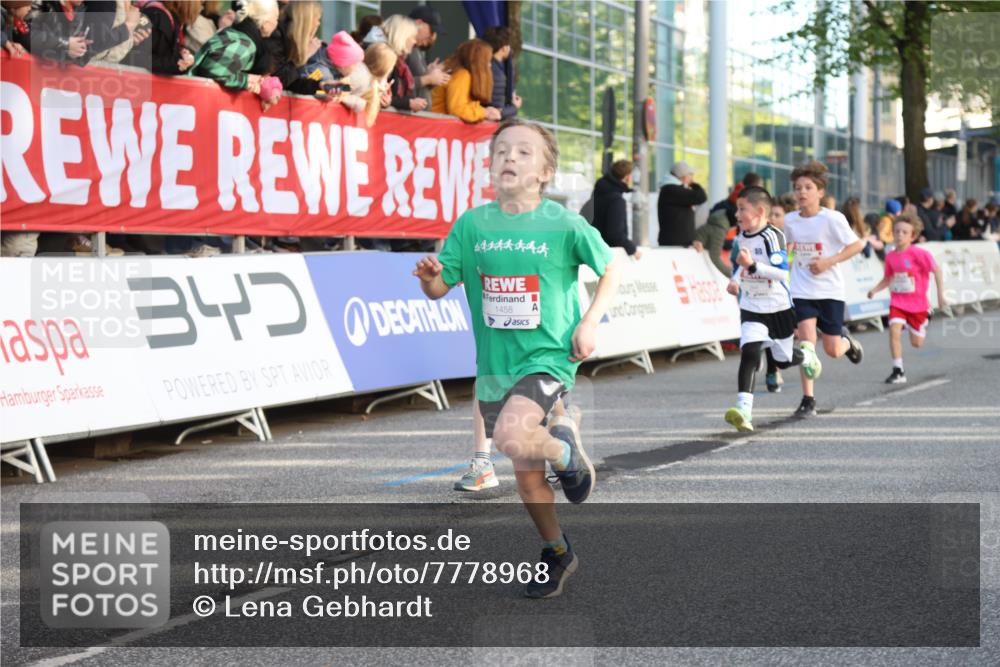 25.04.2025 - Das Zehntel Lena Gebhardt http://msf.ph/oto/7778968 26.04.2025 08:50:51 Ziel 1114, 1458, 1473, 1476, 1884, 2098, 2103, 2156, 2166, 2321, 2325, 2397, 2492, 2517, 2643, 2711, 2731, 2800, 2840, 2849, 2852, 2855, 2903, 2920, 2935, 3210, 3214, 3445, 3520, 3528, 3774, 3782, 3812, 3849, 3872 meine-sportfotos.de