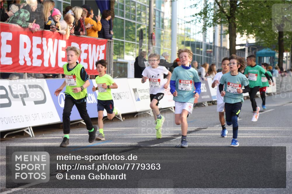 25.04.2025 - Das Zehntel Lena Gebhardt http://msf.ph/oto/7779363 26.04.2025 08:50:59 Ziel 1114, 1473, 1476, 1484, 1748, 1884, 2098, 2103, 2156, 2166, 2321, 2325, 2392, 2474, 2492, 2643, 2709, 2711, 2731, 2734, 2778, 2800, 2840, 2852, 2855, 2903, 2920, 2935, 3210, 3214, 3231, 3445, 3520, 3782, 3812, 3849, 3865, 3872 meine-sportfotos.de