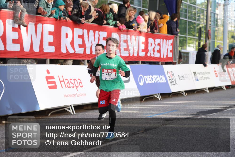 25.04.2025 - Das Zehntel Lena Gebhardt http://msf.ph/oto/7779584 26.04.2025 08:51:03 Ziel 1080, 1087, 1114, 1473, 1476, 1484, 1748, 2156, 2166, 2321, 2325, 2356, 2392, 2474, 2643, 2709, 2711, 2718, 2731, 2734, 2778, 2800, 2827, 2832, 2840, 2852, 2855, 2903, 2920, 2935, 3040, 3210, 3214, 3231, 3445, 3782, 3865 meine-sportfotos.de