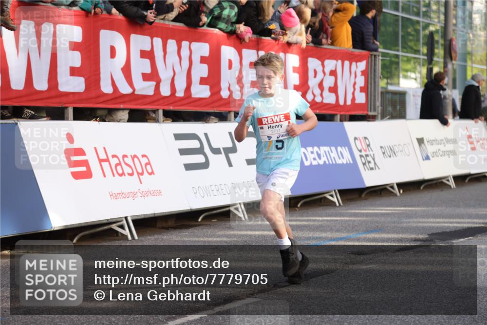 25.04.2025 - Das Zehntel Lena Gebhardt http://msf.ph/oto/7779705 26.04.2025 08:51:06 Ziel 1080, 1087, 1114, 1473, 1476, 1484, 1748, 2156, 2166, 2321, 2325, 2356, 2392, 2474, 2643, 2709, 2711, 2718, 2731, 2734, 2778, 2795, 2800, 2827, 2832, 2840, 2852, 2903, 2920, 2935, 3040, 3210, 3214, 3231, 3782, 3865 meine-sportfotos.de