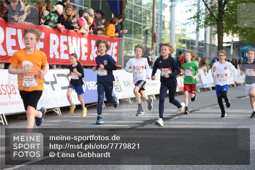 25.04.2025 - Das Zehntel Lena Gebhardt http://msf.ph/oto/7779821 26.04.2025 08:51:13 Ziel 1080, 1087, 1114, 1484, 1748, 1781, 1787, 1922, 2156, 2321, 2325, 2356, 2392, 2474, 2643, 2667, 2672, 2709, 2711, 2718, 2731, 2734, 2778, 2795, 2827, 2832, 2840, 2852, 2935, 3040, 3231, 3710, 3782, 3808, 3865 meine-sportfotos.de