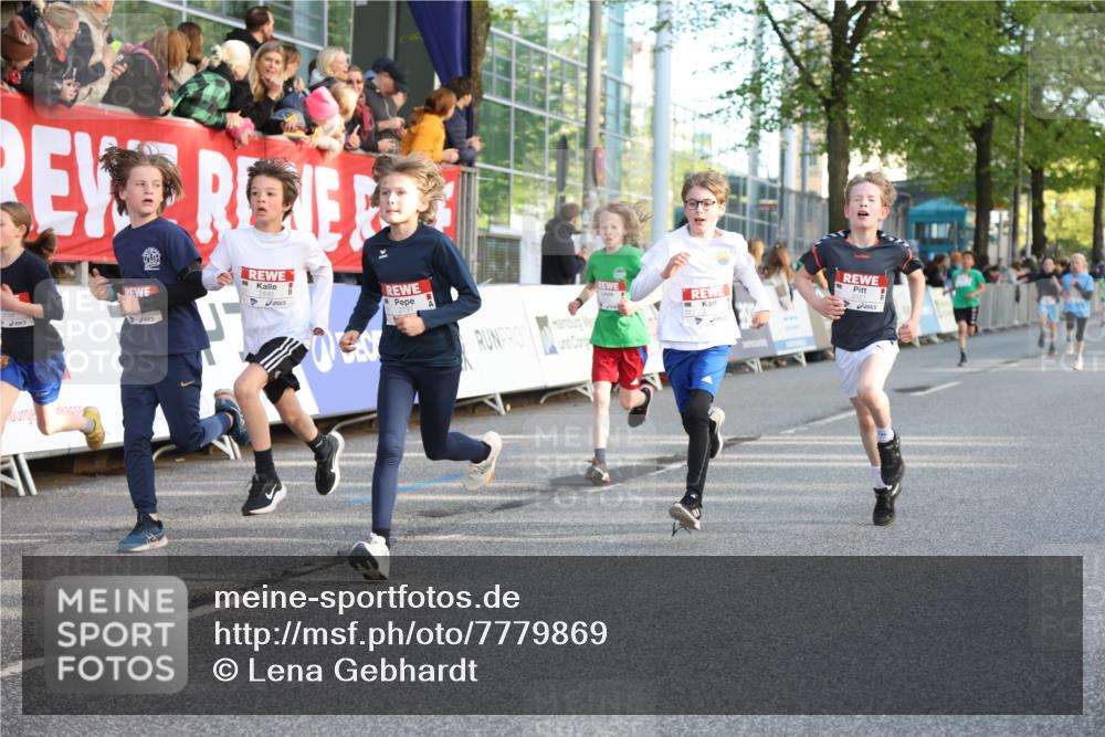 25.04.2025 - Das Zehntel Lena Gebhardt http://msf.ph/oto/7779869 26.04.2025 08:51:14 Ziel 1080, 1087, 1114, 1484, 1748, 1781, 1787, 1922, 2156, 2321, 2325, 2356, 2392, 2474, 2643, 2667, 2672, 2709, 2711, 2718, 2731, 2734, 2778, 2795, 2827, 2832, 2840, 2919, 2935, 3040, 3097, 3231, 3710, 3782, 3808, 3865 meine-sportfotos.de