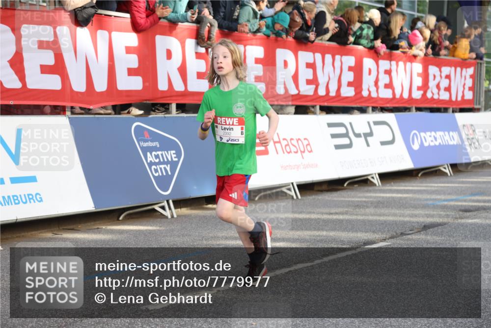 25.04.2025 - Das Zehntel Lena Gebhardt http://msf.ph/oto/7779977 26.04.2025 08:51:16 Ziel 1080, 1087, 1114, 1484, 1748, 1781, 1787, 1922, 2321, 2325, 2356, 2392, 2474, 2643, 2667, 2672, 2709, 2711, 2718, 2731, 2734, 2778, 2795, 2827, 2832, 2840, 2914, 2919, 2935, 3040, 3097, 3231, 3415, 3710, 3782, 3808, 3865 meine-sportfotos.de