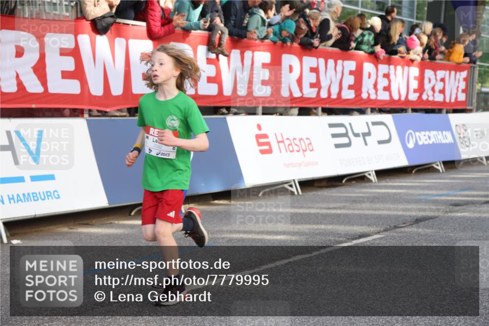 25.04.2025 - Das Zehntel Lena Gebhardt http://msf.ph/oto/7779995 26.04.2025 08:51:16 Ziel 1080, 1087, 1114, 1484, 1748, 1781, 1787, 1922, 2321, 2325, 2356, 2392, 2474, 2643, 2667, 2672, 2709, 2711, 2718, 2731, 2734, 2778, 2795, 2827, 2832, 2840, 2914, 2919, 2935, 3040, 3097, 3231, 3415, 3710, 3782, 3808, 3865 meine-sportfotos.de