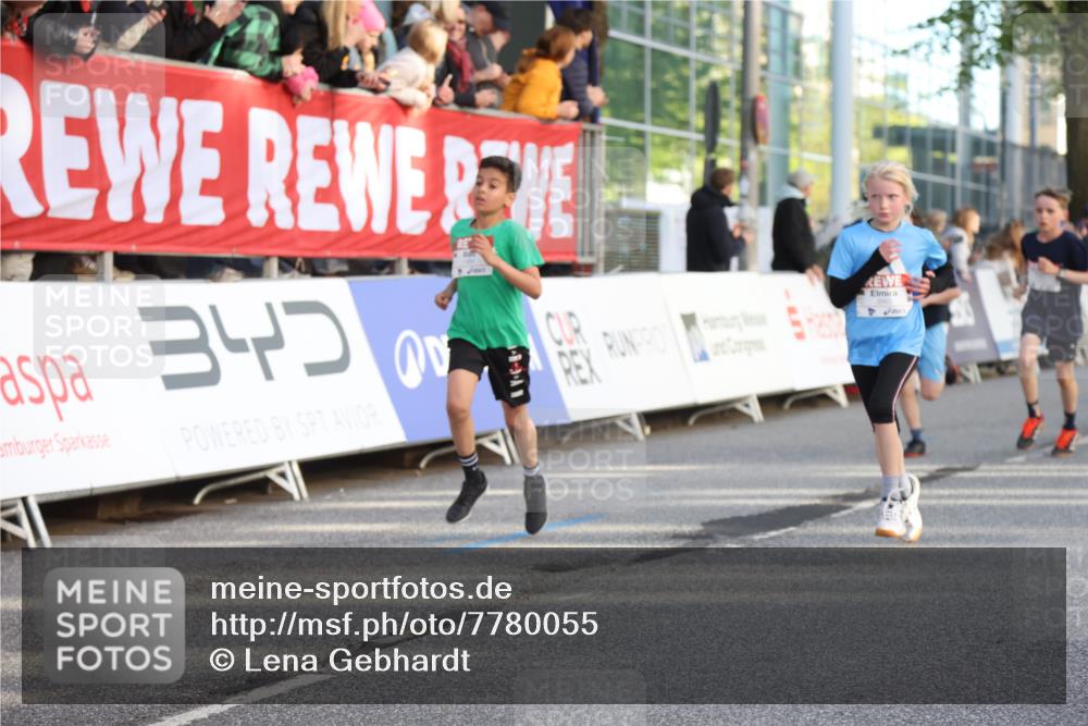 25.04.2025 - Das Zehntel Lena Gebhardt http://msf.ph/oto/7780055 26.04.2025 08:51:19 Ziel 1080, 1087, 1114, 1484, 1488, 1748, 1781, 1787, 1922, 2309, 2321, 2325, 2356, 2392, 2474, 2643, 2667, 2672, 2709, 2711, 2718, 2731, 2734, 2778, 2795, 2827, 2832, 2840, 2914, 2919, 3040, 3097, 3099, 3231, 3415, 3710, 3782, 3808, 3865 meine-sportfotos.de