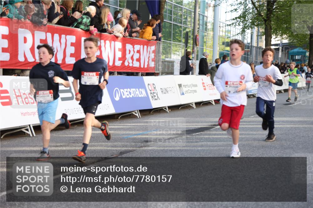 25.04.2025 - Das Zehntel Lena Gebhardt http://msf.ph/oto/7780157 26.04.2025 08:51:21 Ziel 1080, 1087, 1114, 1484, 1488, 1748, 1757, 1781, 1787, 1922, 2309, 2325, 2356, 2392, 2474, 2667, 2672, 2709, 2718, 2731, 2734, 2778, 2795, 2827, 2832, 2848, 2914, 2919, 3040, 3097, 3099, 3188, 3231, 3415, 3710, 3782, 3808, 3865, 3877 meine-sportfotos.de