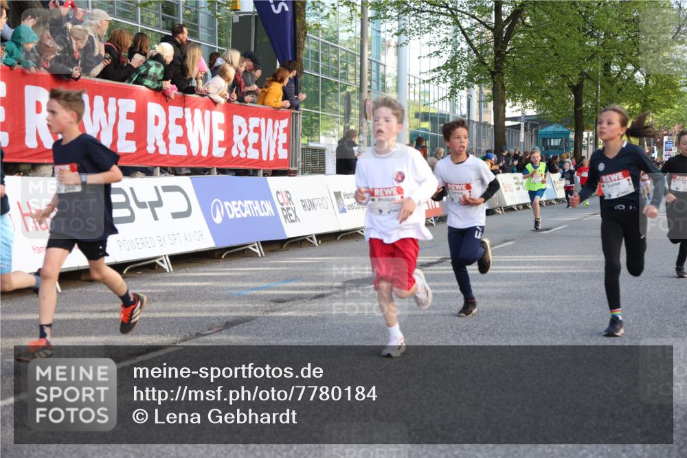 25.04.2025 - Das Zehntel Lena Gebhardt http://msf.ph/oto/7780184 26.04.2025 08:51:22 Ziel 1080, 1087, 1114, 1484, 1488, 1546, 1748, 1757, 1781, 1787, 1922, 1943, 2309, 2325, 2356, 2392, 2474, 2621, 2667, 2672, 2709, 2718, 2734, 2778, 2795, 2827, 2832, 2848, 2914, 2919, 3040, 3097, 3099, 3188, 3231, 3415, 3710, 3782, 3808, 3865, 3877 meine-sportfotos.de