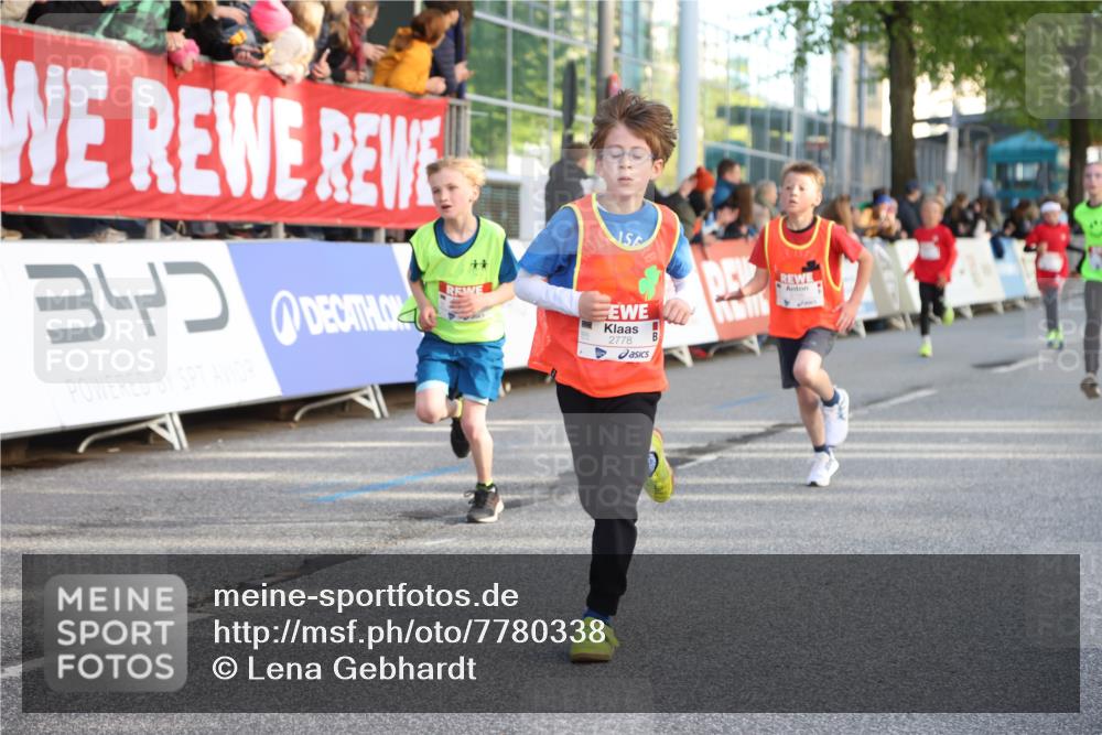 25.04.2025 - Das Zehntel Lena Gebhardt http://msf.ph/oto/7780338 26.04.2025 08:51:25 Ziel 1080, 1087, 1114, 1484, 1488, 1546, 1748, 1757, 1781, 1787, 1922, 1943, 2010, 2309, 2356, 2392, 2474, 2621, 2667, 2672, 2709, 2718, 2734, 2778, 2795, 2827, 2832, 2848, 2853, 2914, 2919, 2960, 3040, 3049, 3097, 3099, 3188, 3231, 3415, 3710, 3782, 3808, 3865, 3877 meine-sportfotos.de