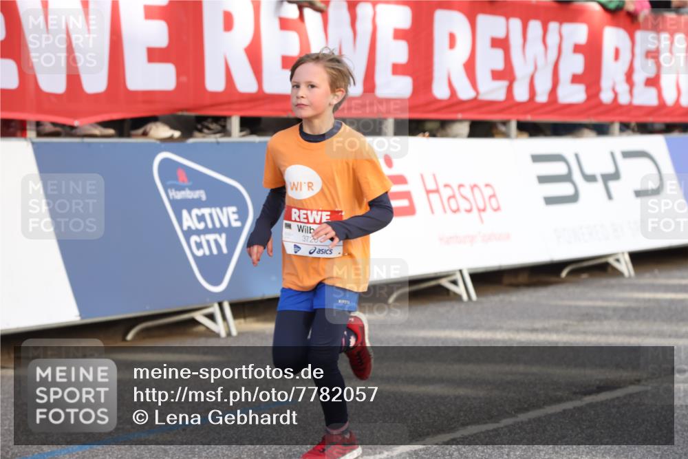 25.04.2025 - Das Zehntel Lena Gebhardt http://msf.ph/oto/7782057 26.04.2025 08:52:01 Ziel 1112, 1113, 1166, 1171, 1176, 1177, 1188, 1207, 1208, 1232, 1245, 1621, 1654, 1788, 1939, 2015, 2023, 2149, 2161, 2213, 2216, 2348, 2355, 2481, 2505, 2644, 2684, 2700, 2779, 2886, 2907, 2975, 3060, 3066, 3160, 3161, 3212, 3404, 3407, 3450, 3486, 3496, 3516, 3530, 3538, 3595, 3720, 3856, 3873 meine-sportfotos.de