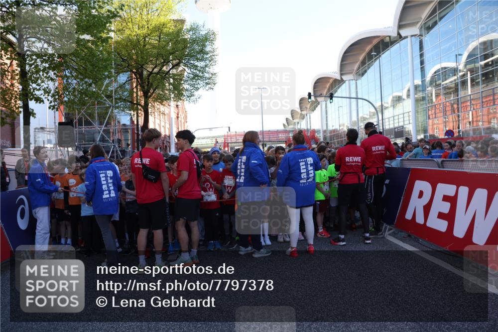 25.04.2025 - Das Zehntel Lena Gebhardt http://msf.ph/oto/7797378 26.04.2025 07:23:12 Allgemein zum Event  meine-sportfotos.de