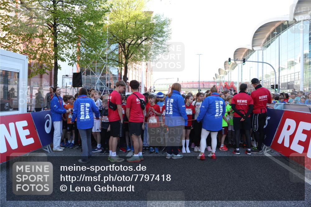 25.04.2025 - Das Zehntel Lena Gebhardt http://msf.ph/oto/7797418 26.04.2025 07:23:26 Allgemein zum Event  meine-sportfotos.de