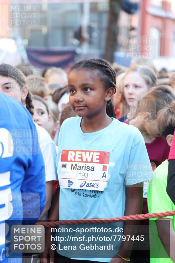 25.04.2025 - Das Zehntel Lena Gebhardt http://msf.ph/oto/7797445 26.04.2025 07:23:46 Allgemein zum Event 1193 meine-sportfotos.de