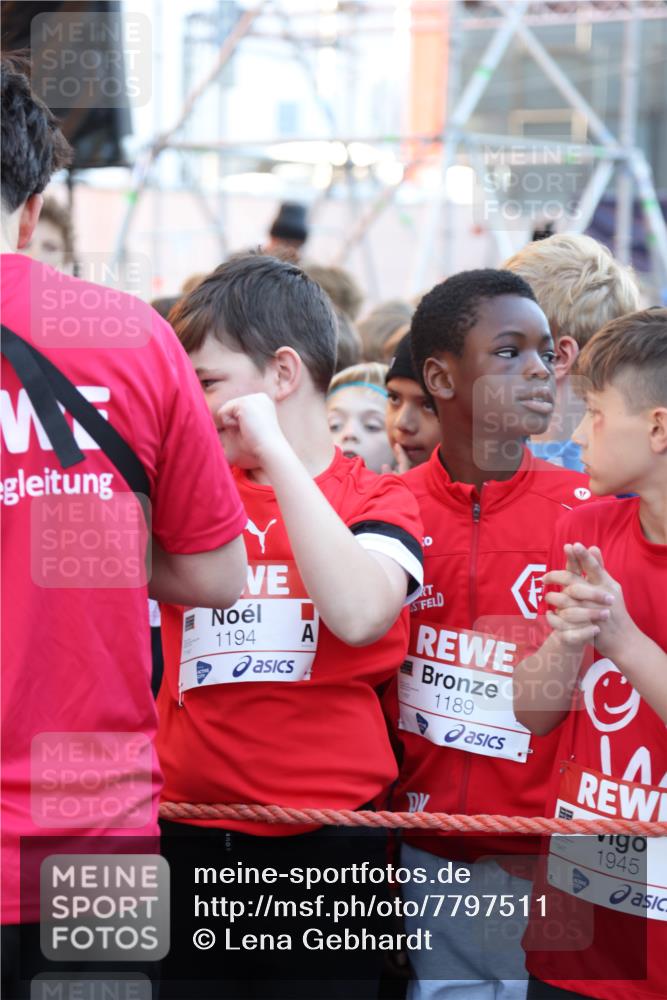 25.04.2025 - Das Zehntel Lena Gebhardt http://msf.ph/oto/7797511 26.04.2025 07:24:18 Allgemein zum Event 1194, 1189, 1945 meine-sportfotos.de