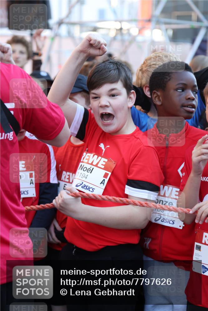 25.04.2025 - Das Zehntel Lena Gebhardt http://msf.ph/oto/7797626 26.04.2025 07:24:26 Allgemein zum Event 1194, 1945 meine-sportfotos.de