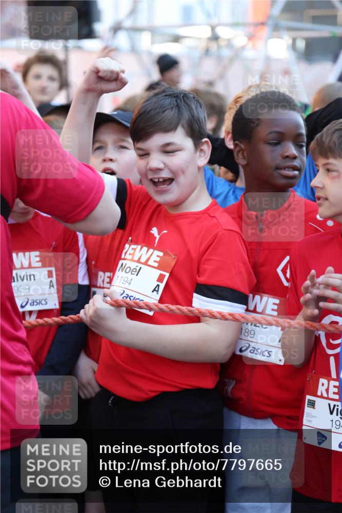 25.04.2025 - Das Zehntel Lena Gebhardt http://msf.ph/oto/7797665 26.04.2025 07:24:27 Allgemein zum Event 939, 1194, 189, 1945, 19 meine-sportfotos.de