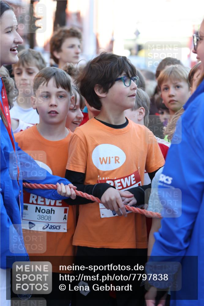 25.04.2025 - Das Zehntel Lena Gebhardt http://msf.ph/oto/7797838 26.04.2025 07:25:10 Allgemein zum Event 3808 meine-sportfotos.de