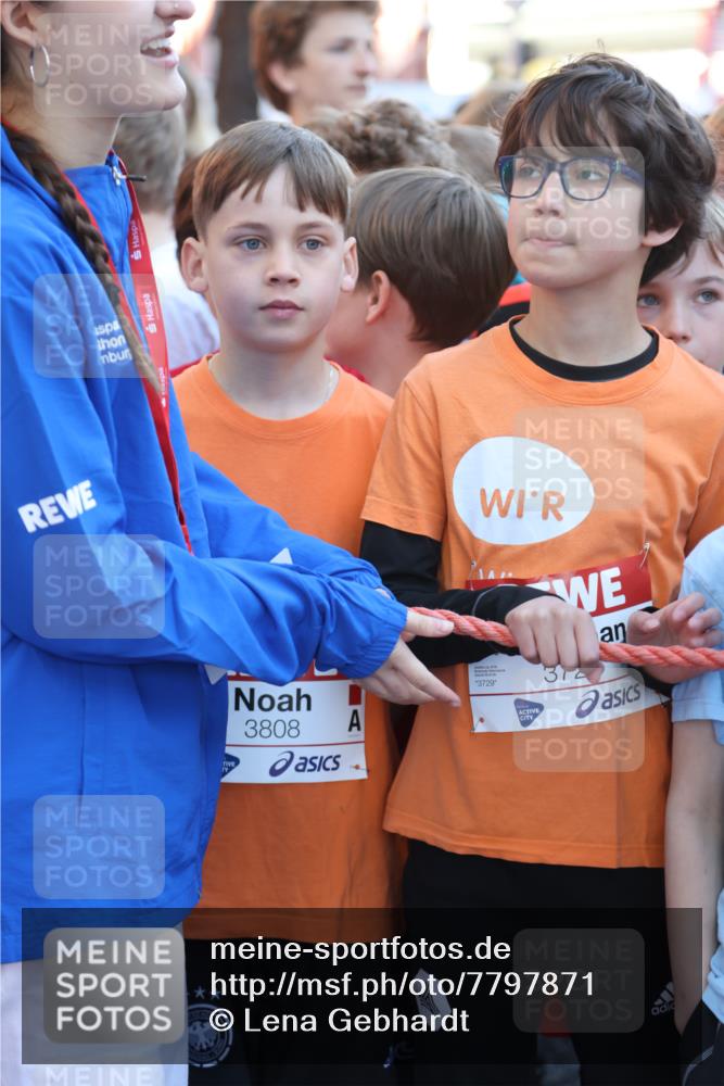 25.04.2025 - Das Zehntel Lena Gebhardt http://msf.ph/oto/7797871 26.04.2025 07:25:15 Allgemein zum Event 3808, 3729, 312 meine-sportfotos.de