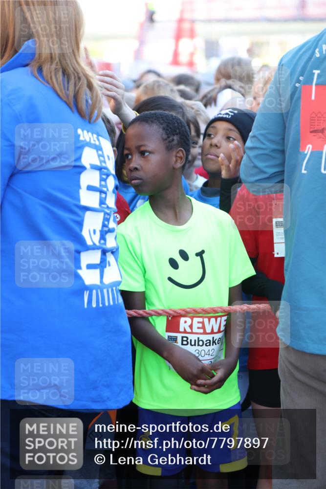 25.04.2025 - Das Zehntel Lena Gebhardt http://msf.ph/oto/7797897 26.04.2025 07:26:41 Allgemein zum Event 3042, 2 meine-sportfotos.de