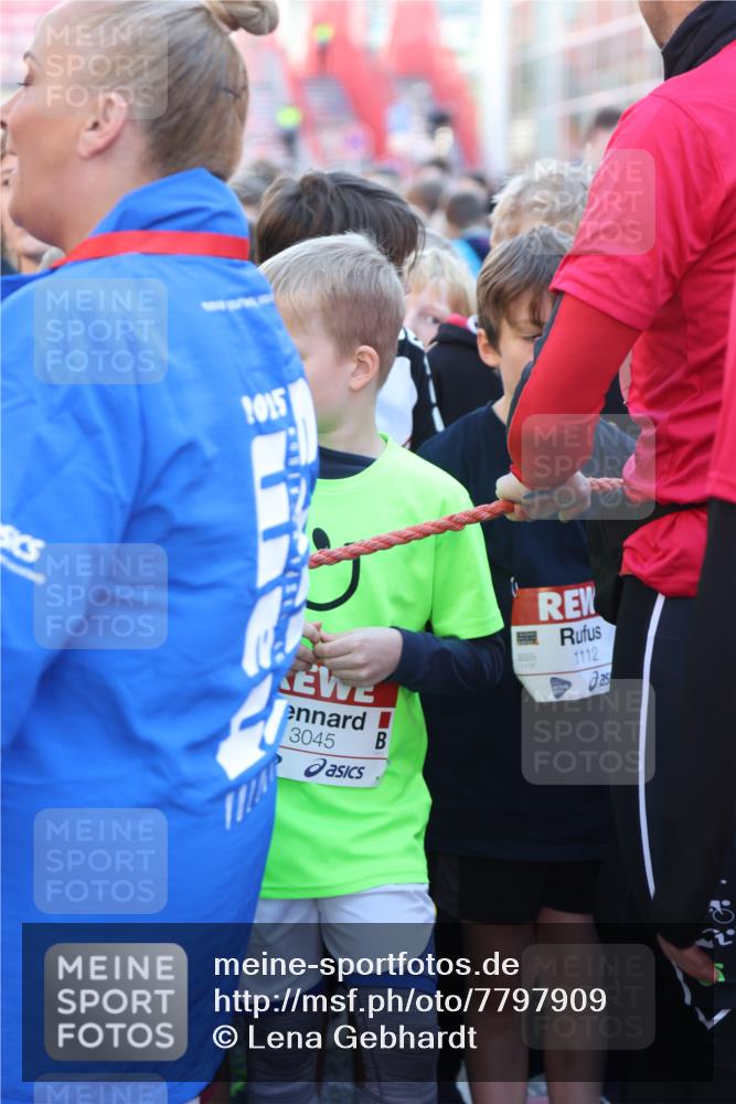 25.04.2025 - Das Zehntel Lena Gebhardt http://msf.ph/oto/7797909 26.04.2025 07:26:45 Allgemein zum Event 19, 2015, 3045, 1112 meine-sportfotos.de