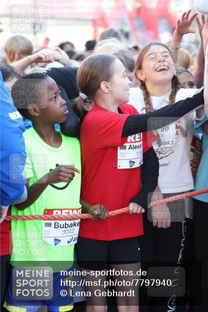 25.04.2025 - Das Zehntel Lena Gebhardt http://msf.ph/oto/7797940 26.04.2025 07:26:52 Allgemein zum Event 3042, 90, 118, 3042, 7 meine-sportfotos.de