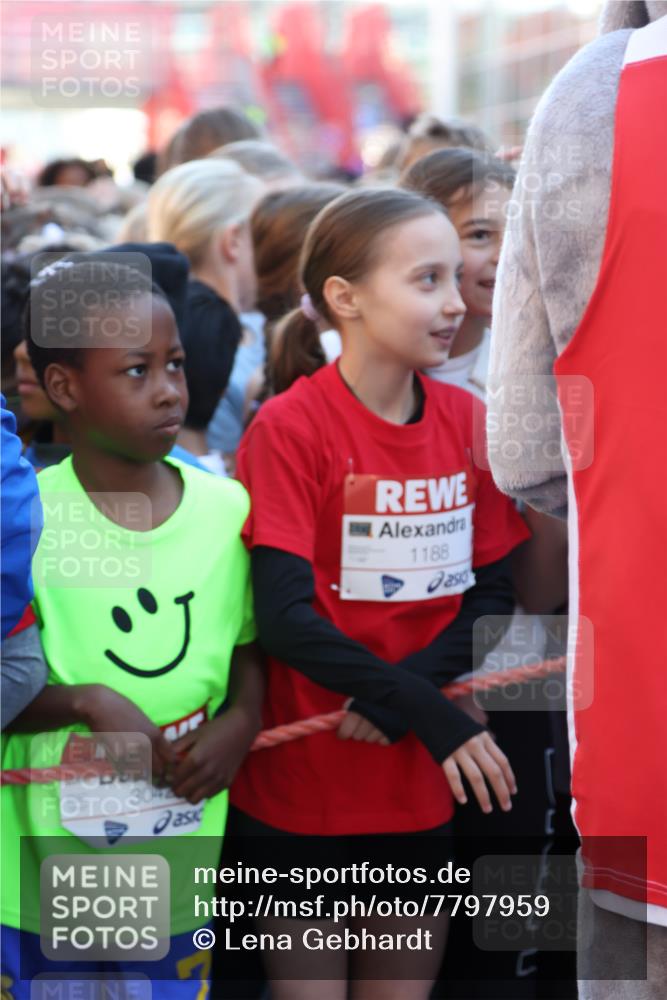 25.04.2025 - Das Zehntel Lena Gebhardt http://msf.ph/oto/7797959 26.04.2025 07:26:55 Allgemein zum Event 1, 1188, 251, 3042 meine-sportfotos.de