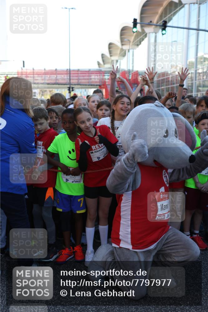 25.04.2025 - Das Zehntel Lena Gebhardt http://msf.ph/oto/7797977 26.04.2025 07:27:03 Allgemein zum Event 3042, 1188, 7 meine-sportfotos.de