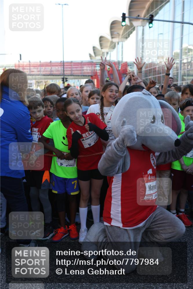 25.04.2025 - Das Zehntel Lena Gebhardt http://msf.ph/oto/7797984 26.04.2025 07:27:04 Allgemein zum Event 1188, 3042, 7, 90 meine-sportfotos.de