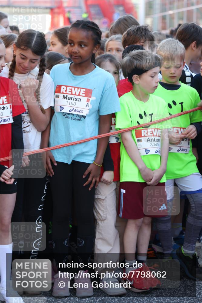 25.04.2025 - Das Zehntel Lena Gebhardt http://msf.ph/oto/7798062 26.04.2025 07:27:47 Allgemein zum Event 8, 1193, 3049, 45 meine-sportfotos.de