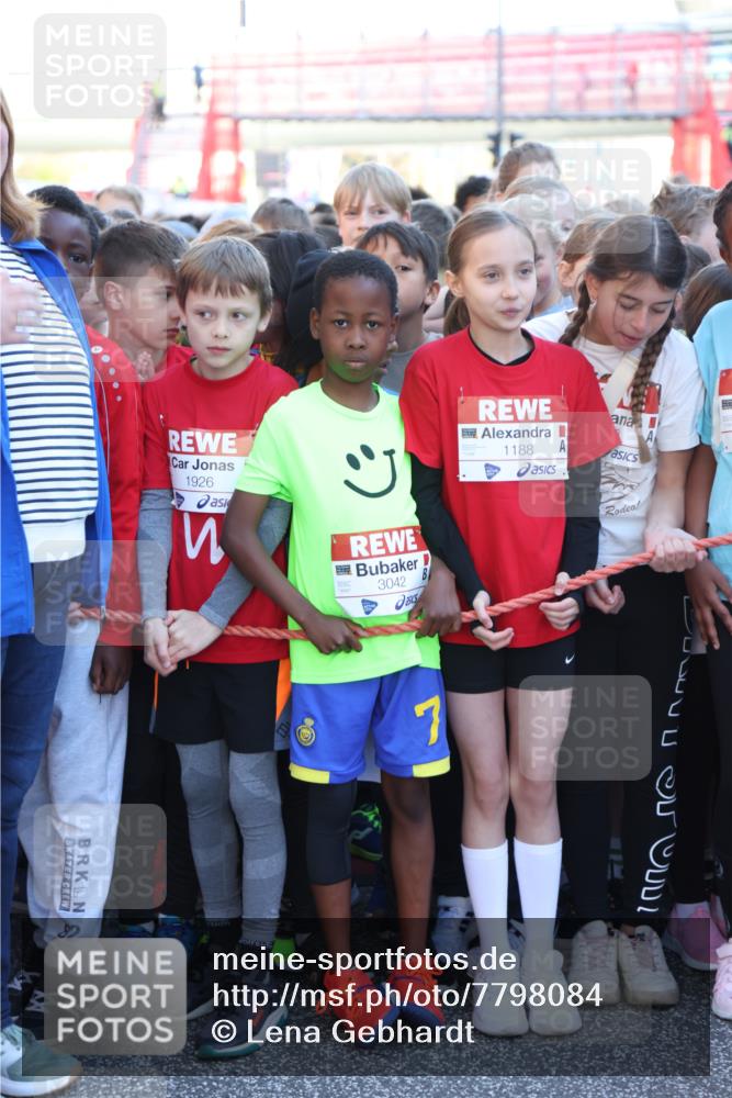 25.04.2025 - Das Zehntel Lena Gebhardt http://msf.ph/oto/7798084 26.04.2025 07:28:12 Allgemein zum Event 1926, 3042, 3042, 1188 meine-sportfotos.de