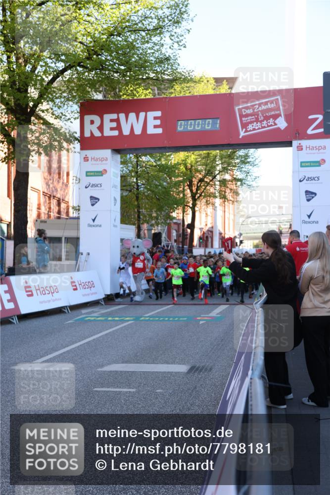 25.04.2025 - Das Zehntel Lena Gebhardt http://msf.ph/oto/7798181 26.04.2025 07:31:55 Allgemein zum Event 0, 00, 0, 3724, 4, 2145 meine-sportfotos.de