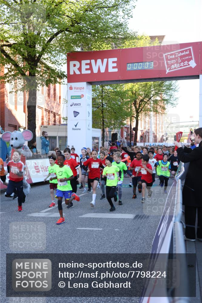 25.04.2025 - Das Zehntel Lena Gebhardt http://msf.ph/oto/7798224 26.04.2025 07:31:57 Allgemein zum Event 0, 00, 03, 2724, 42, 145, 145, 10, 4, 2145 meine-sportfotos.de