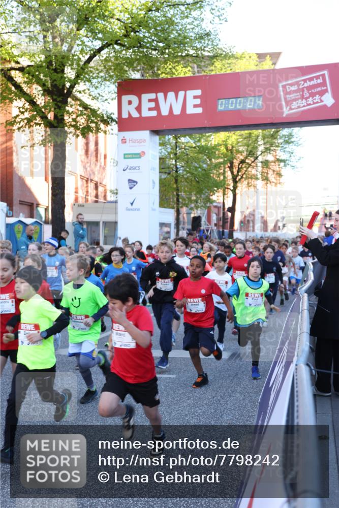 25.04.2025 - Das Zehntel Lena Gebhardt http://msf.ph/oto/7798242 26.04.2025 07:31:58 Allgemein zum Event 0, 00, 04, 42345 meine-sportfotos.de