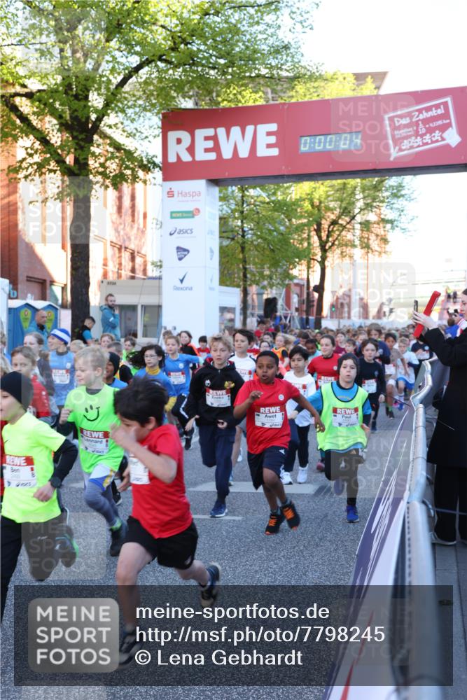 25.04.2025 - Das Zehntel Lena Gebhardt http://msf.ph/oto/7798245 26.04.2025 07:31:58 Allgemein zum Event 0, 00, 04, 2345 meine-sportfotos.de