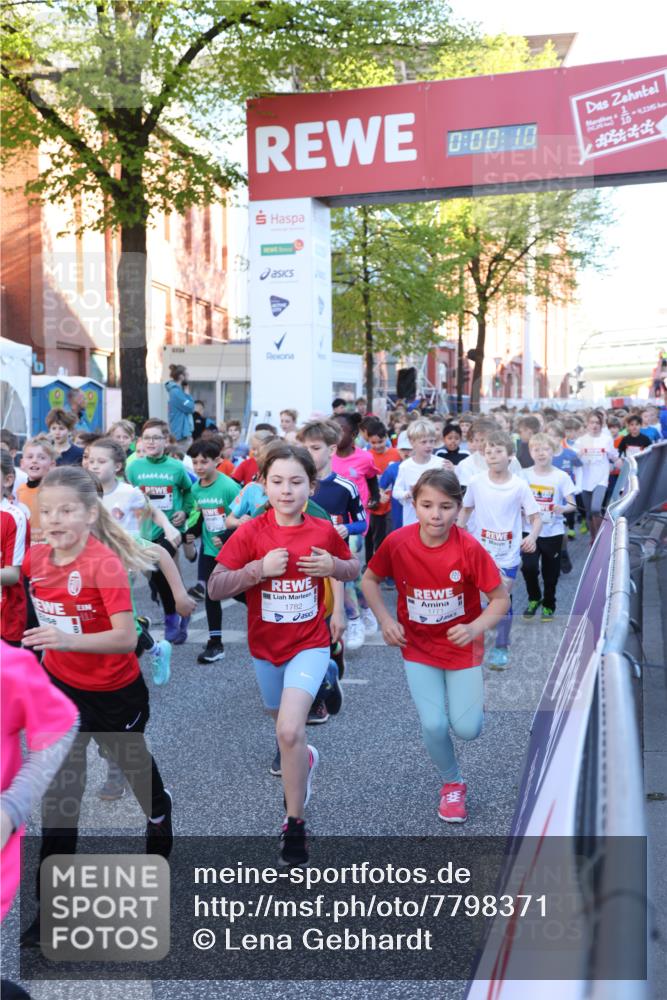 25.04.2025 - Das Zehntel Lena Gebhardt http://msf.ph/oto/7798371 26.04.2025 07:32:04 Allgemein zum Event 0, 00, 10, 1782, 1771, 2345 meine-sportfotos.de