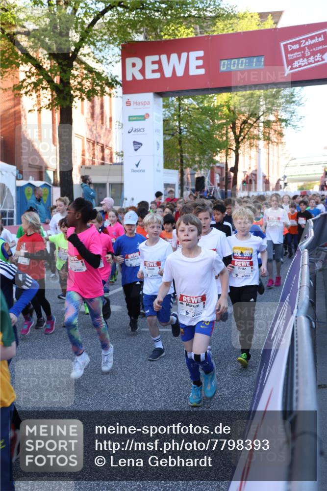 25.04.2025 - Das Zehntel Lena Gebhardt http://msf.ph/oto/7798393 26.04.2025 07:32:05 Allgemein zum Event 0, 00, 11, 057, 42345 meine-sportfotos.de