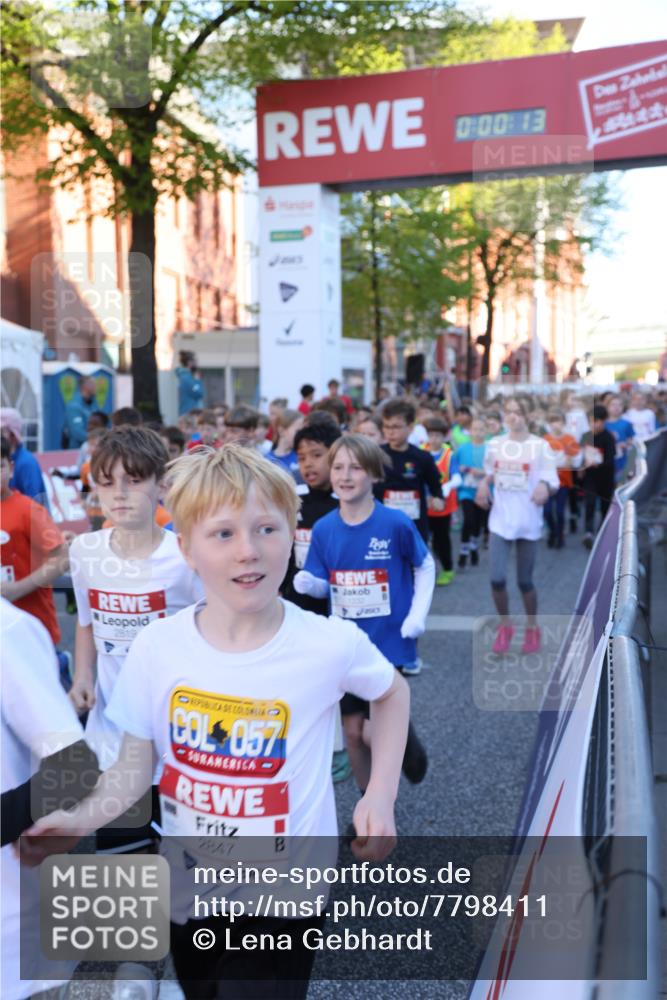 25.04.2025 - Das Zehntel Lena Gebhardt http://msf.ph/oto/7798411 26.04.2025 07:32:06 Allgemein zum Event 2819, 0013, 0, 00, 13, 057, 2847 meine-sportfotos.de