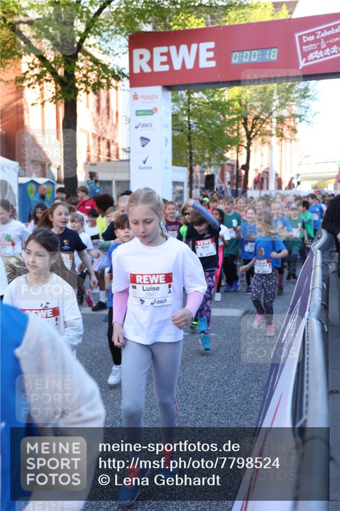 25.04.2025 - Das Zehntel Lena Gebhardt http://msf.ph/oto/7798524 26.04.2025 07:32:11 Allgemein zum Event 0, 00, 18, 2867, 23456 meine-sportfotos.de