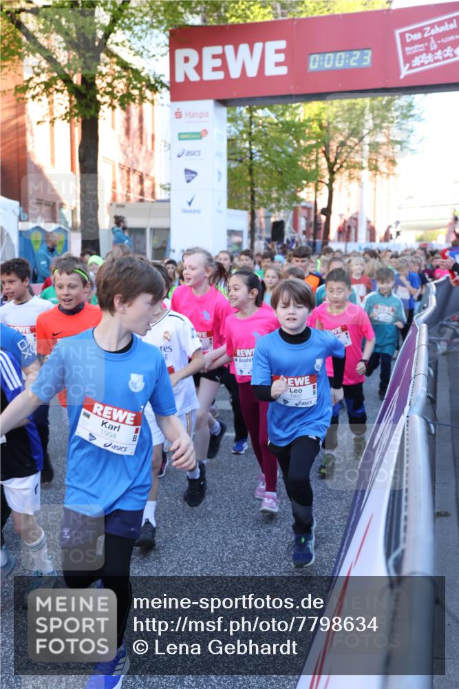 25.04.2025 - Das Zehntel Lena Gebhardt http://msf.ph/oto/7798634 26.04.2025 07:32:17 Allgemein zum Event 1994, 0, 00, 23, 1997 meine-sportfotos.de