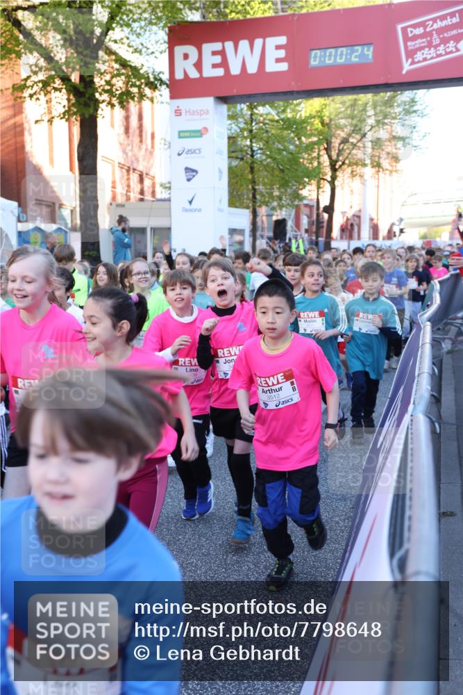 25.04.2025 - Das Zehntel Lena Gebhardt http://msf.ph/oto/7798648 26.04.2025 07:32:18 Allgemein zum Event 0, 00, 24, 3512, 42345 meine-sportfotos.de