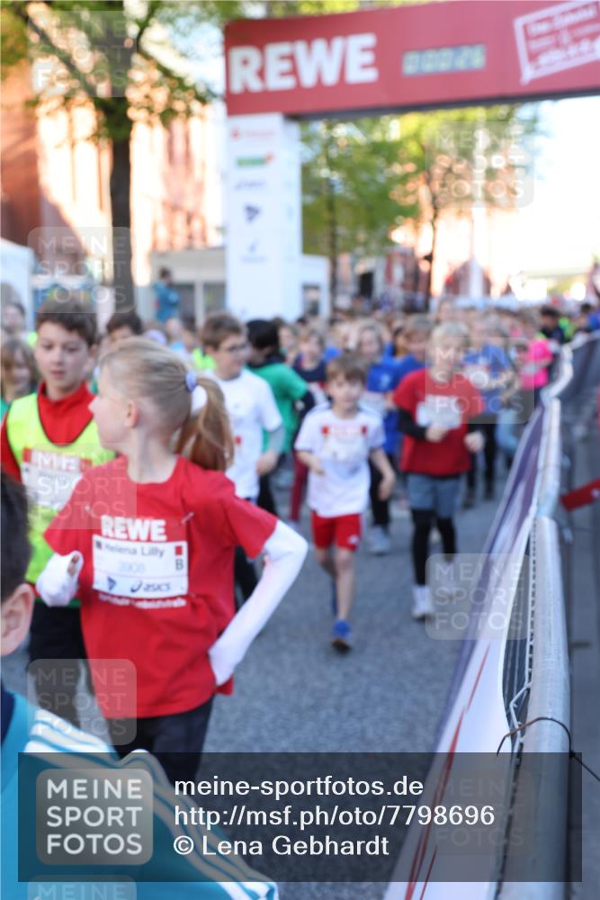 25.04.2025 - Das Zehntel Lena Gebhardt http://msf.ph/oto/7798696 26.04.2025 07:32:20 Allgemein zum Event 908 meine-sportfotos.de
