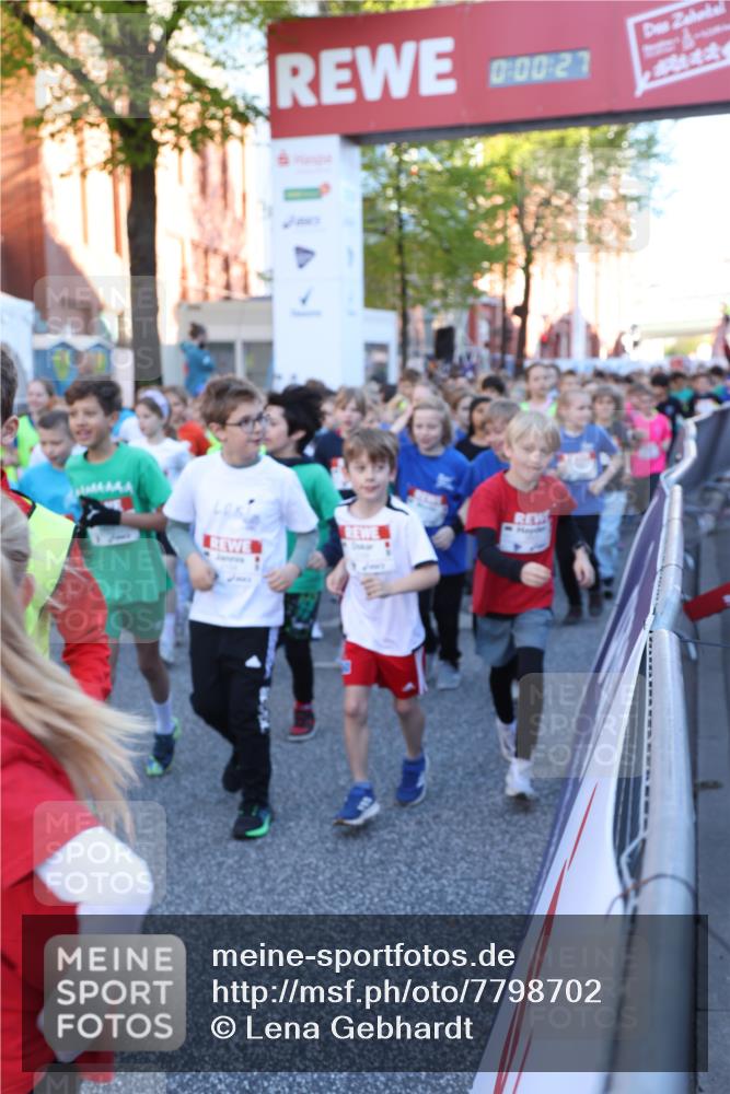 25.04.2025 - Das Zehntel Lena Gebhardt http://msf.ph/oto/7798702 26.04.2025 07:32:20 Allgemein zum Event 0, 00, 27 meine-sportfotos.de