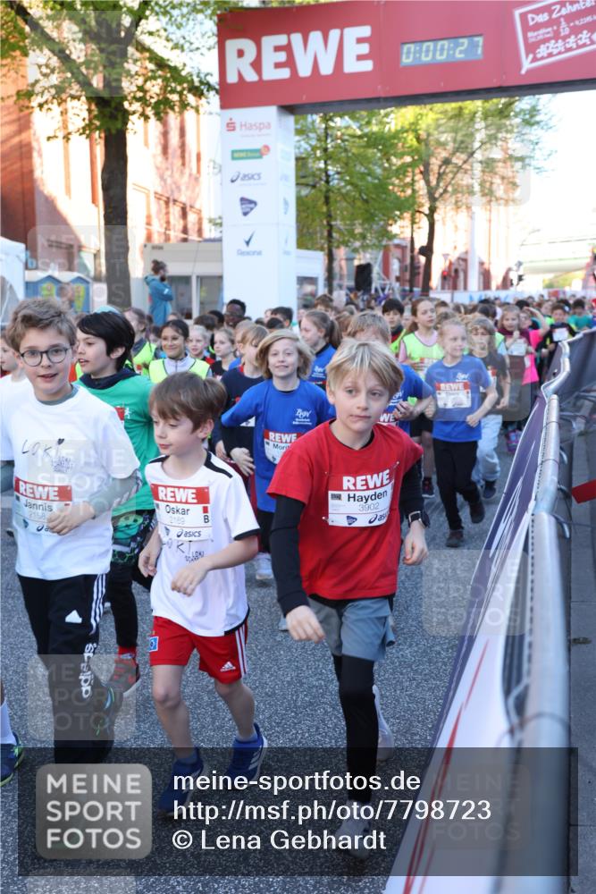 25.04.2025 - Das Zehntel Lena Gebhardt http://msf.ph/oto/7798723 26.04.2025 07:32:21 Allgemein zum Event 2158, 2169, 0, 00, 27, 3902, 2345 meine-sportfotos.de