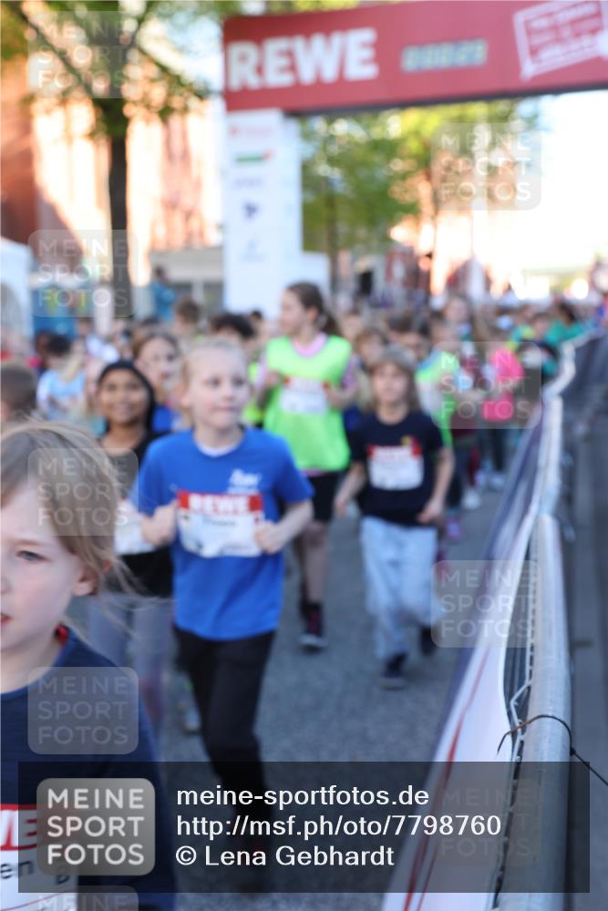 25.04.2025 - Das Zehntel Lena Gebhardt http://msf.ph/oto/7798760 26.04.2025 07:32:23 Allgemein zum Event  meine-sportfotos.de