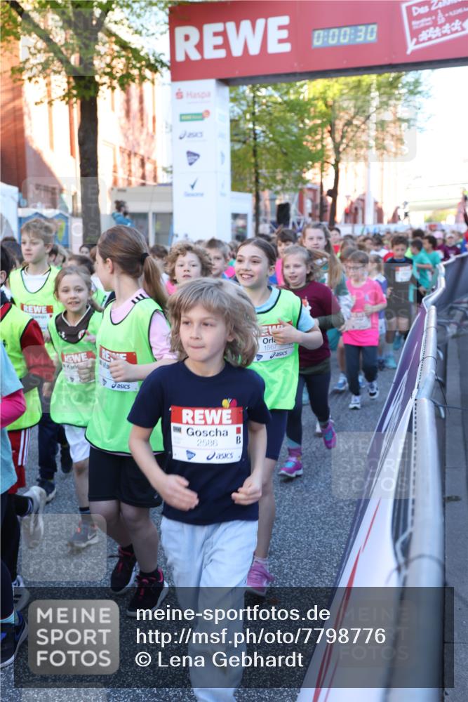 25.04.2025 - Das Zehntel Lena Gebhardt http://msf.ph/oto/7798776 26.04.2025 07:32:24 Allgemein zum Event 00, 30, 2586, 1567 meine-sportfotos.de