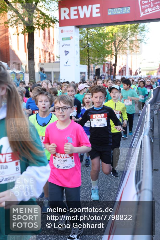 25.04.2025 - Das Zehntel Lena Gebhardt http://msf.ph/oto/7798822 26.04.2025 07:32:26 Allgemein zum Event 00, 32, 42345, 56, 3441, 91, 2683 meine-sportfotos.de