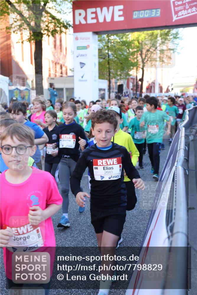 25.04.2025 - Das Zehntel Lena Gebhardt http://msf.ph/oto/7798829 26.04.2025 07:32:26 Allgemein zum Event 3441, 18, 140, 0, 00, 33, 2683 meine-sportfotos.de