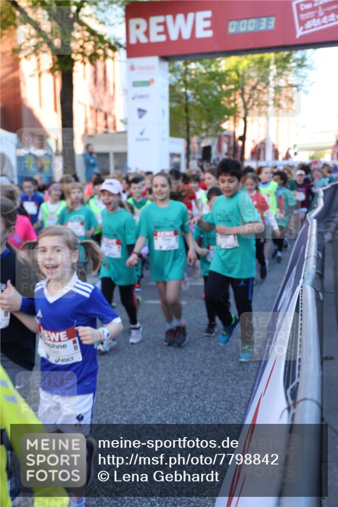 25.04.2025 - Das Zehntel Lena Gebhardt http://msf.ph/oto/7798842 26.04.2025 07:32:27 Allgemein zum Event 1085, 2, 0, 00, 33 meine-sportfotos.de