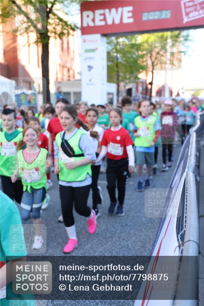 25.04.2025 - Das Zehntel Lena Gebhardt http://msf.ph/oto/7798875 26.04.2025 07:32:29 Allgemein zum Event 0, 00, 35 meine-sportfotos.de